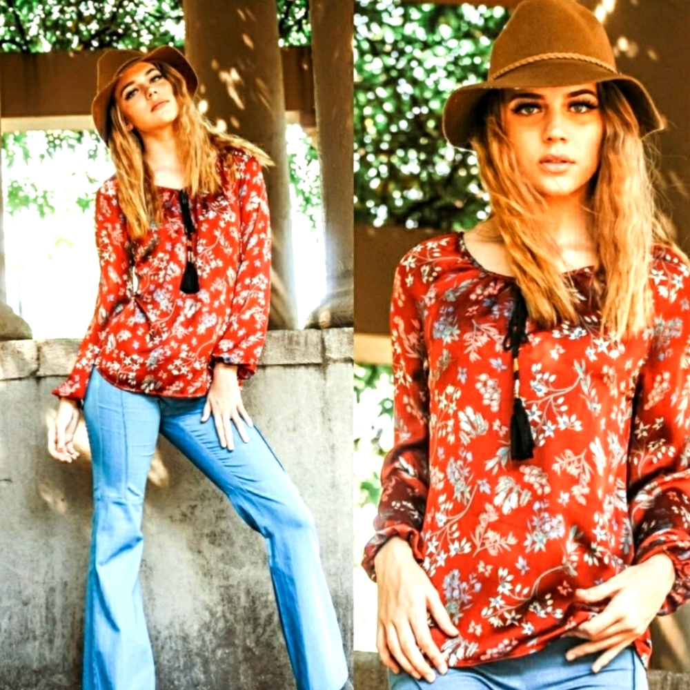 Le Lis rust colored satin floral peasant top Medium